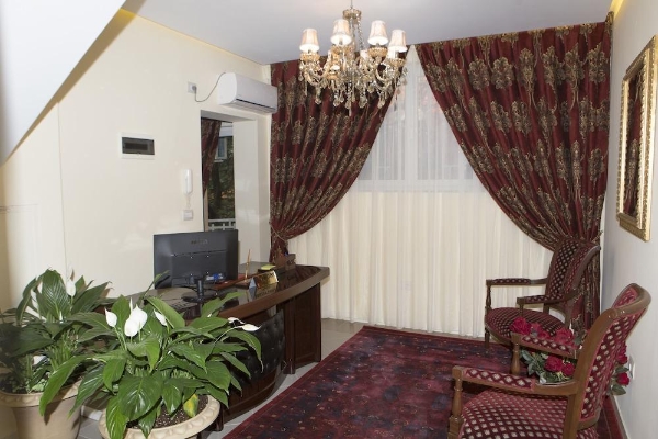 Hotel Vila Tako (Tirana)